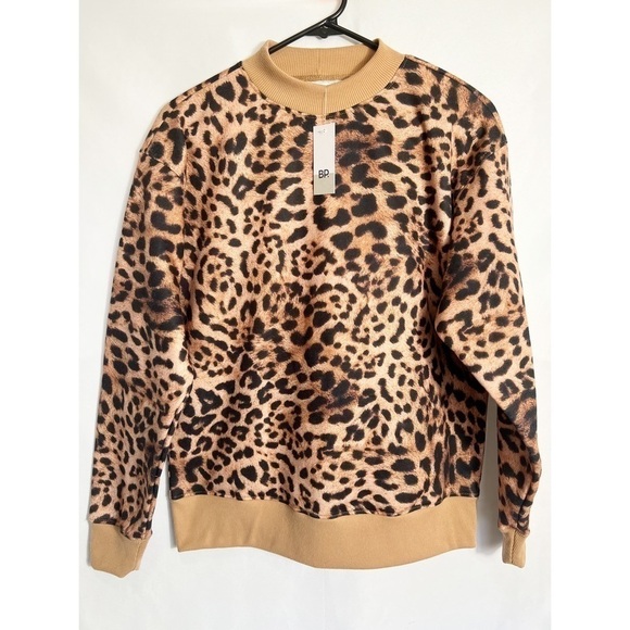 NWT Bp Mock Neck Graphic Sweatshirt In Tan Simple Leopard Print - Picture 2 of 4